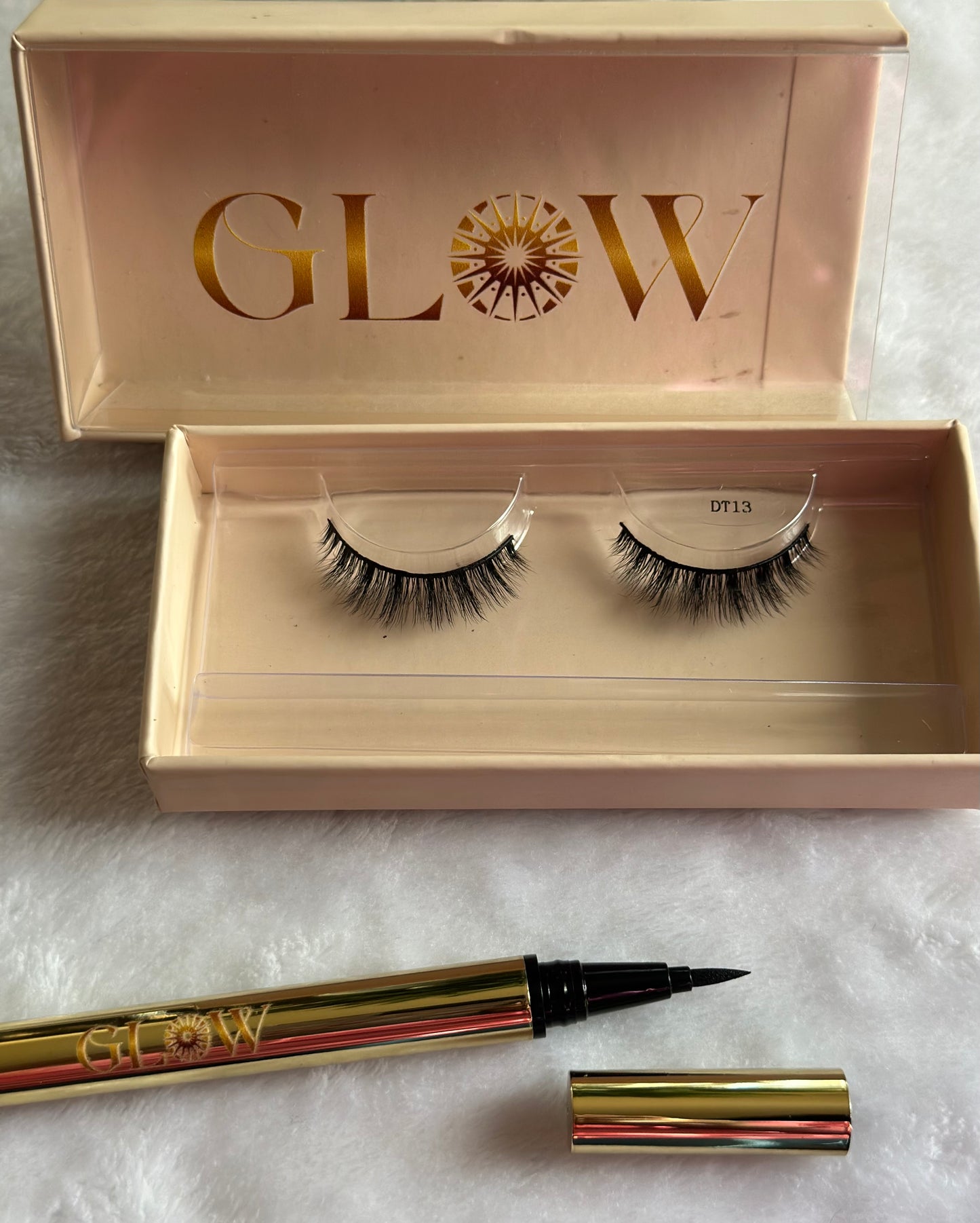 Lashes glow